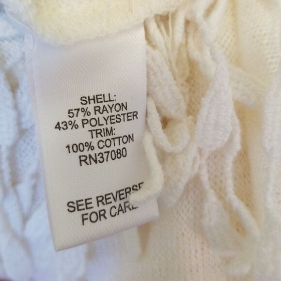 3 for $25 Cato Shirt, Women's Size Small - Picture 8 of 8